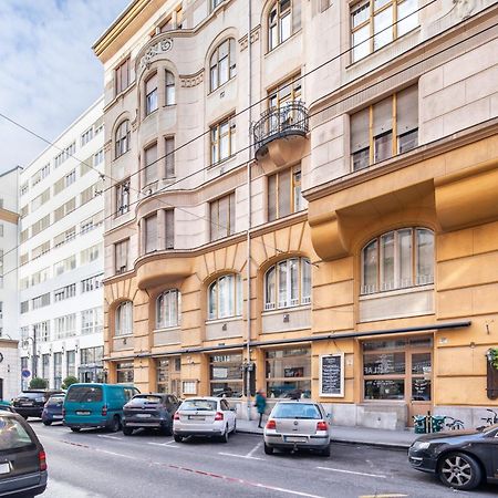 Very Central - Small Studio For Solo Traveller Budapest Bagian luar foto